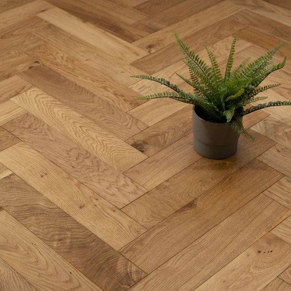 Arden 14/3x90x400mm Herringbone Natural Brushed UV Lacquered.
