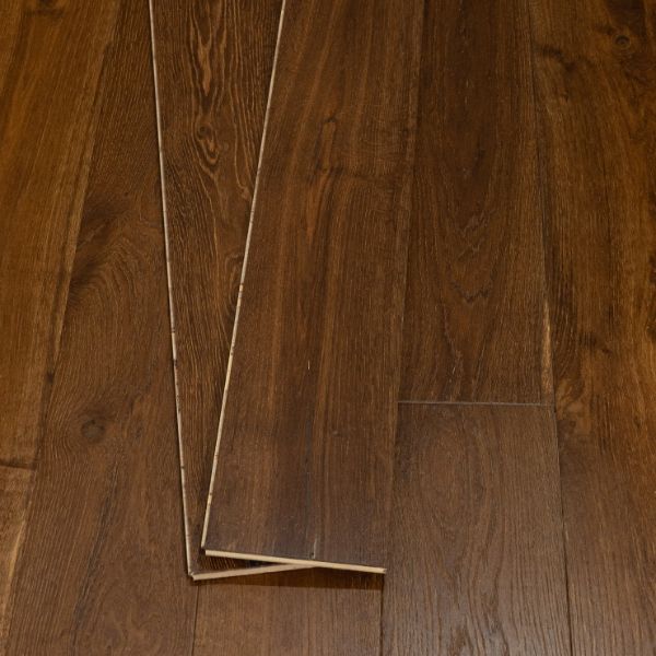Elwood 14/3x190x1900mm Chestnut Oak Brushed & UV Lacquered.