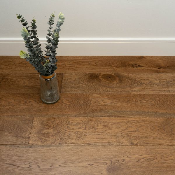 Elwood 14/3x190x1900mm Cognac Oak Brushed & UV Oiled.