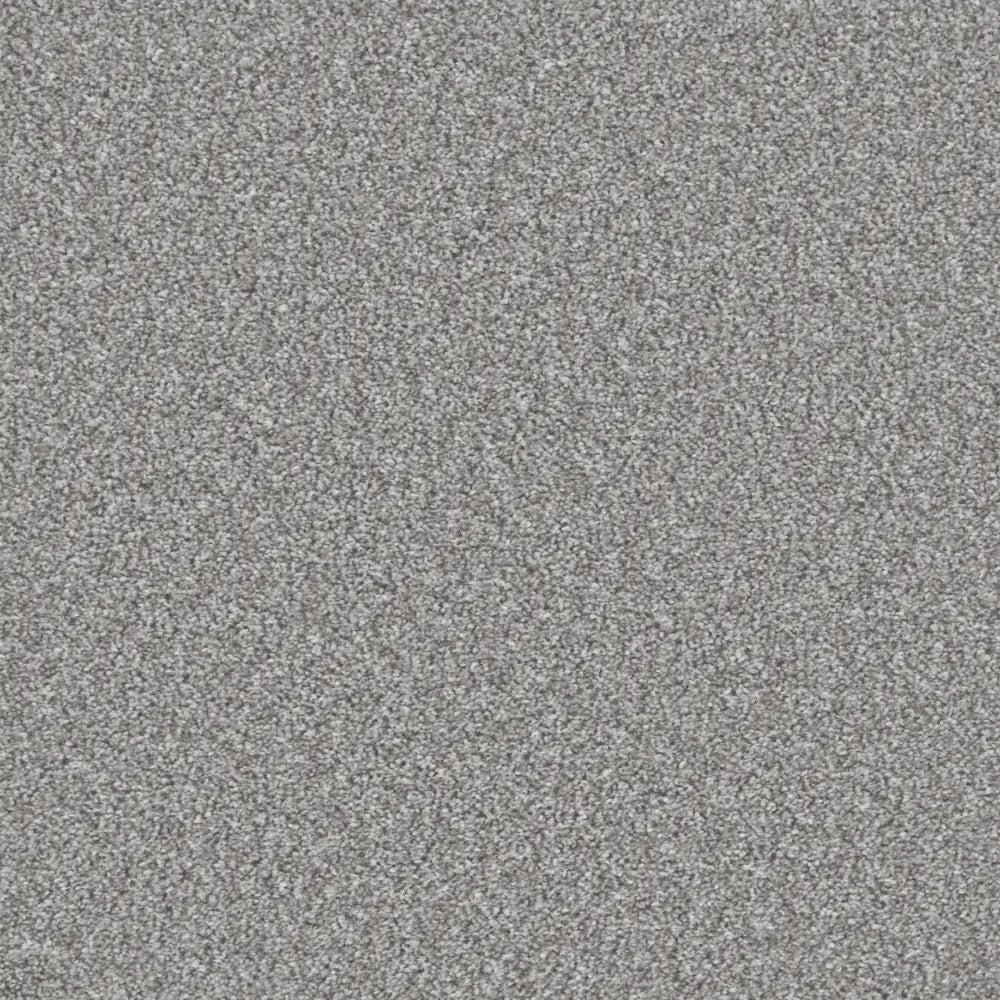Essential-Saxony_Silver-Haze-2711