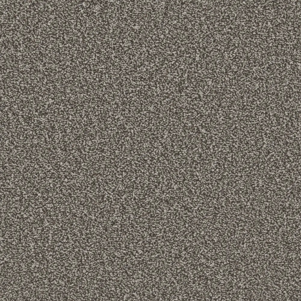 Essential-Saxony_Smoked-Pebble-2701